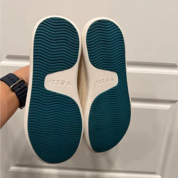 Vessi Sunday Cream Slip-On Sneakers size 5 - Picture 4 of 6